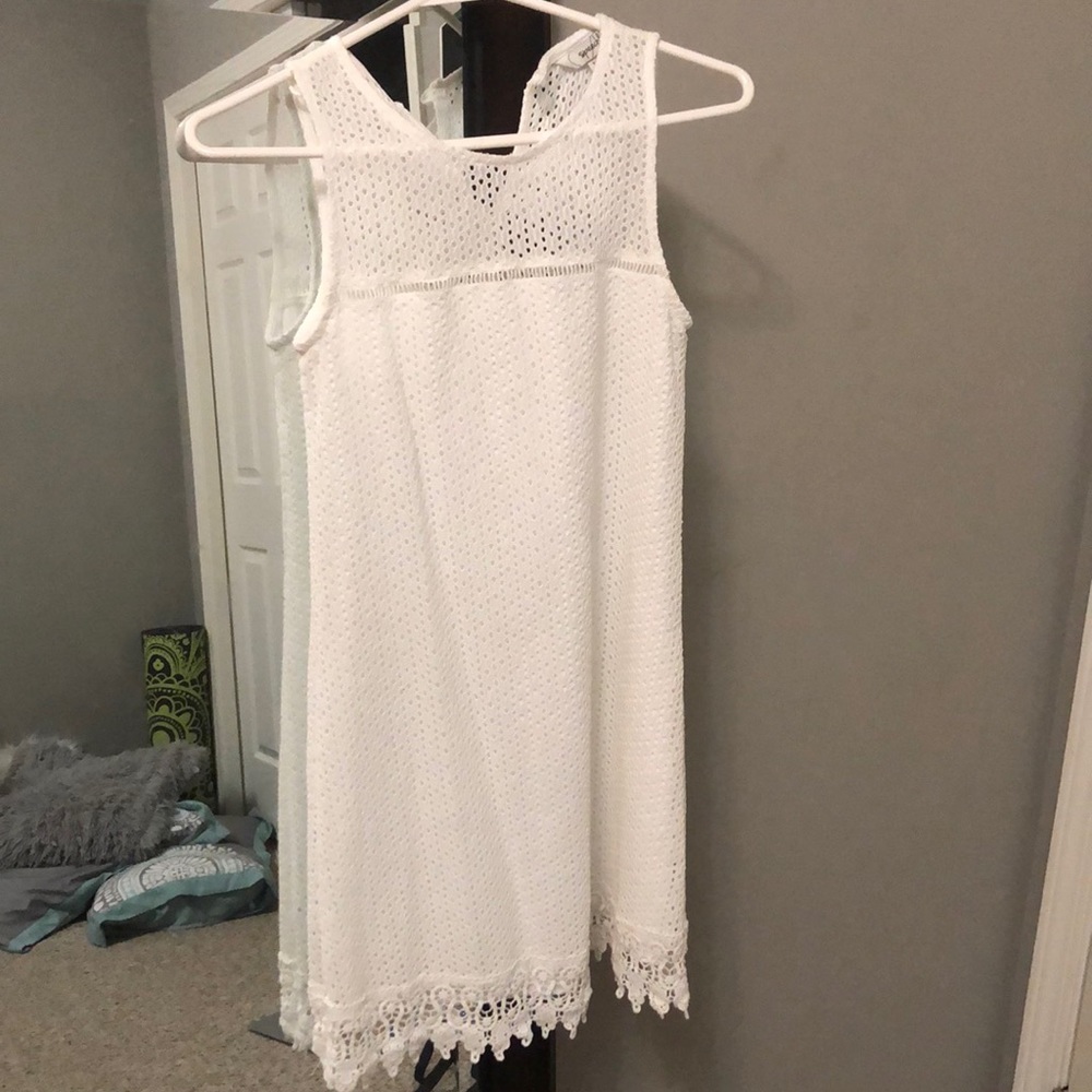 White lace dress